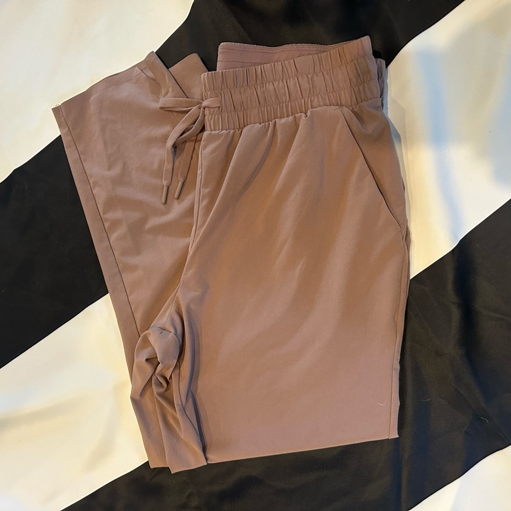 All in Motion Brown Jogger Pants
